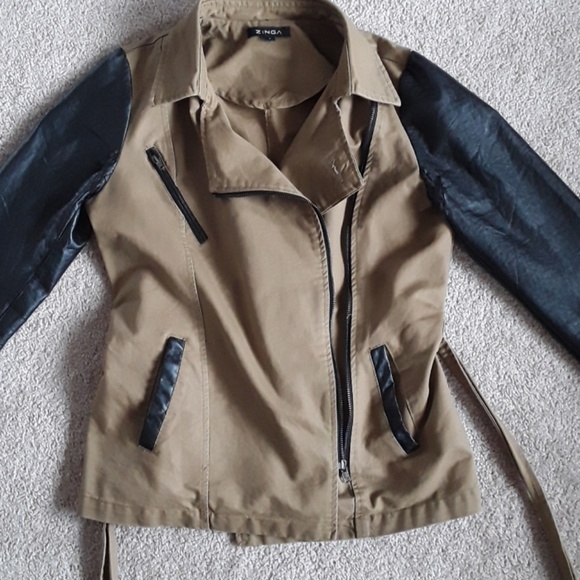 Amazing jacket size small - Picture 3 of 8